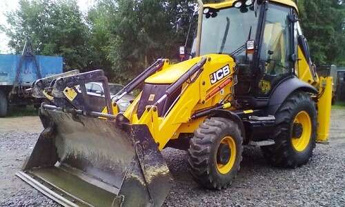 Экскаватор-погрузчик JCB 3CX в аренду в Минске от собственника